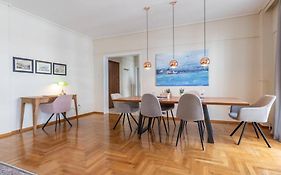 Amfitritis Family Lux Apartment At Palaio Faliro