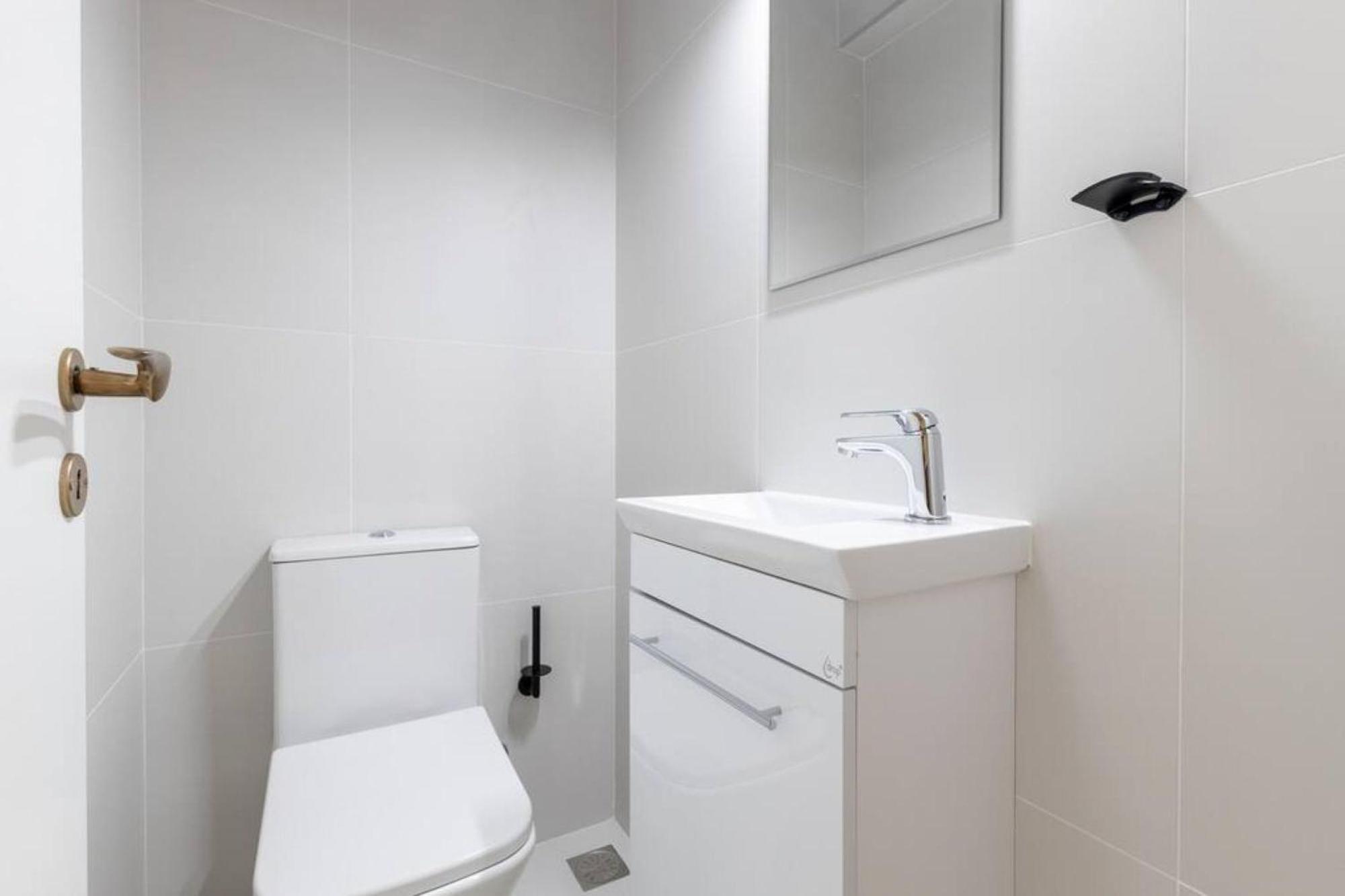 Amfitritis Family Lux Apartment At Palaio Faliro Athens Exterior photo