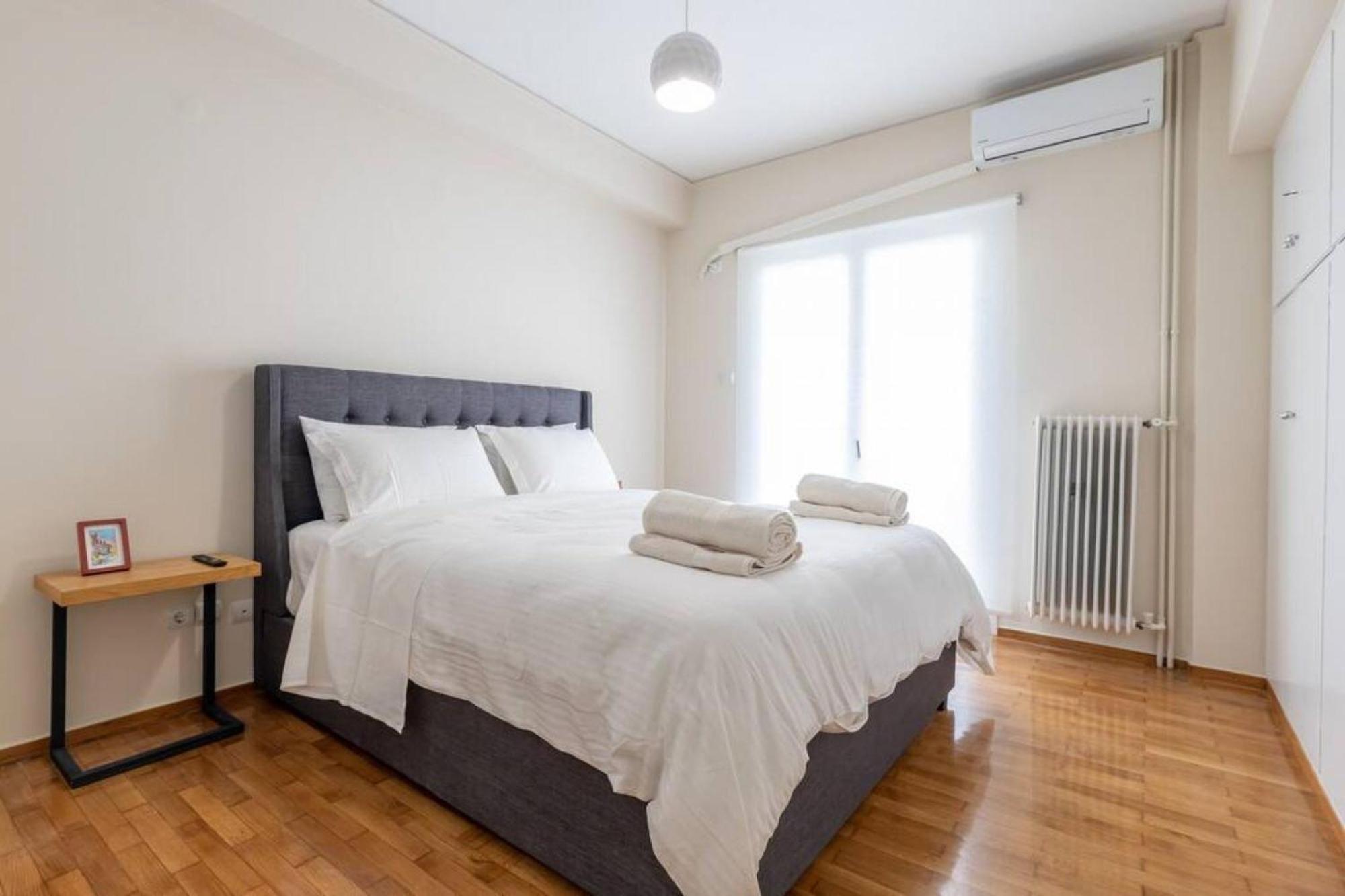 Amfitritis Family Lux Apartment At Palaio Faliro Athens Exterior photo