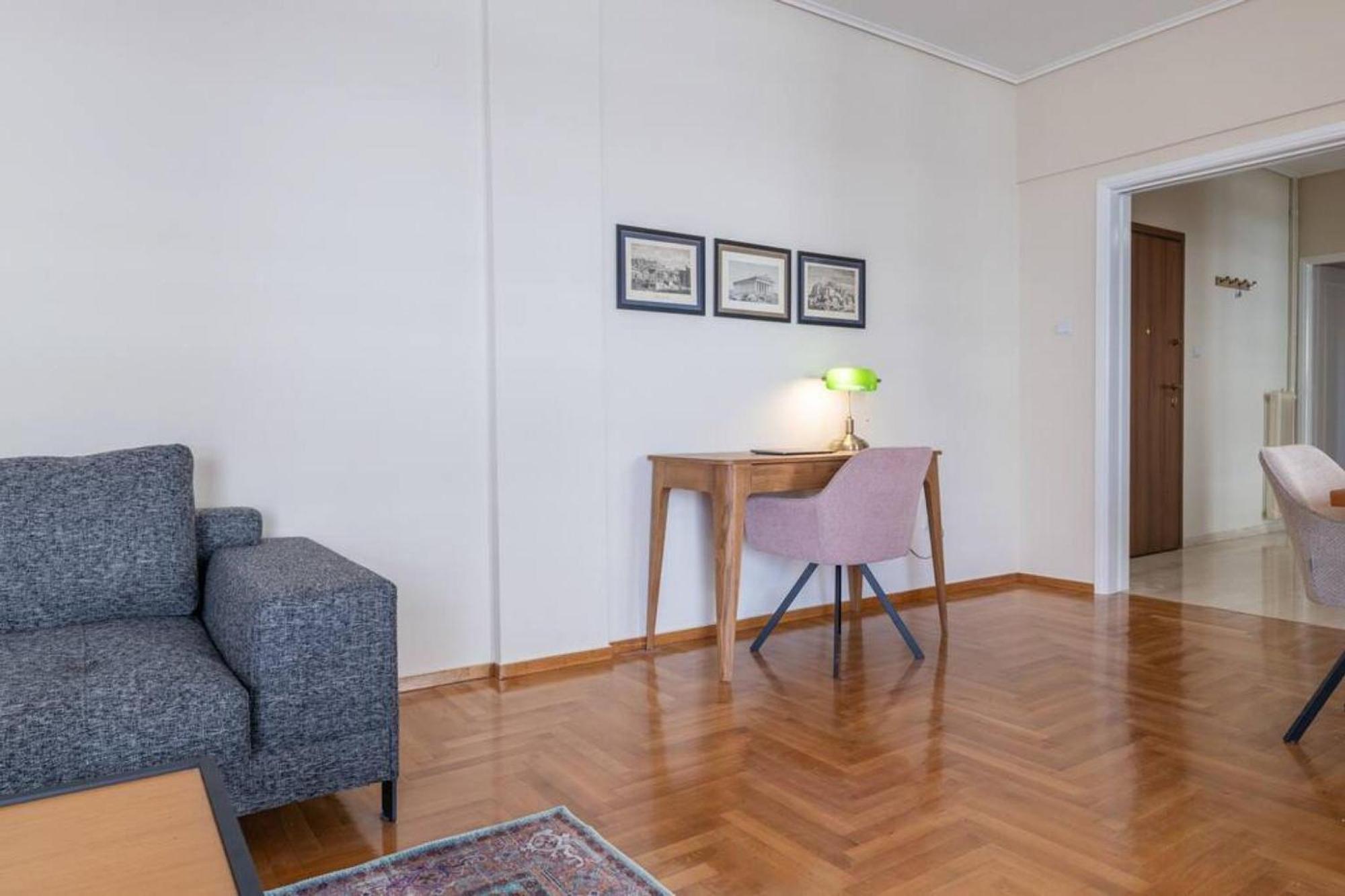 Amfitritis Family Lux Apartment At Palaio Faliro Athens Exterior photo
