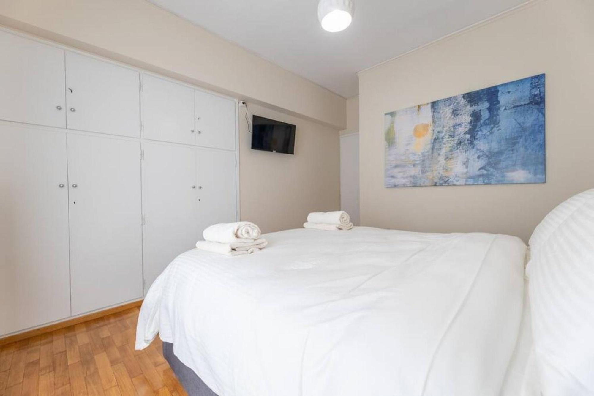 Amfitritis Family Lux Apartment At Palaio Faliro Athens Exterior photo