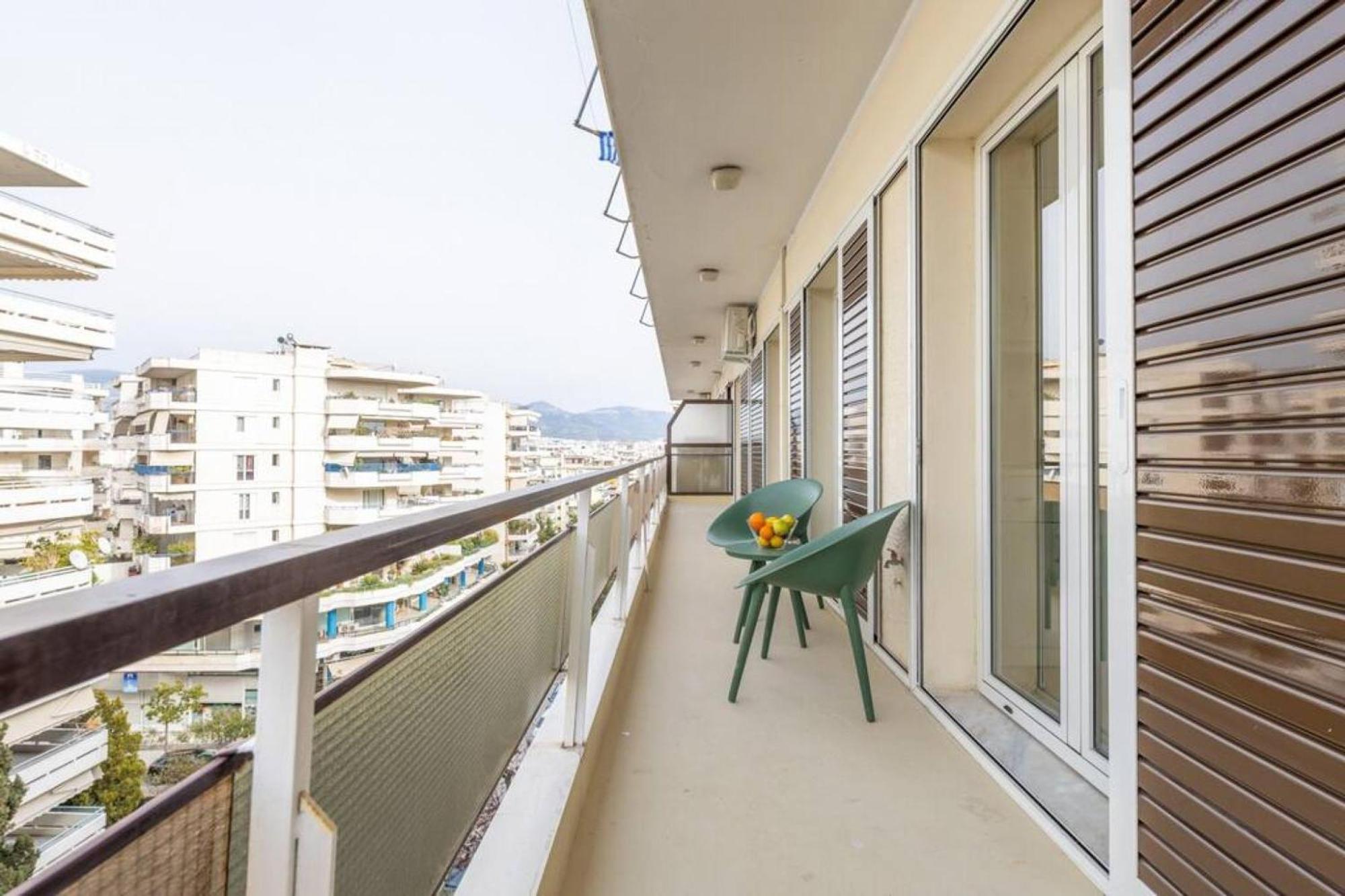 Amfitritis Family Lux Apartment At Palaio Faliro Athens Exterior photo